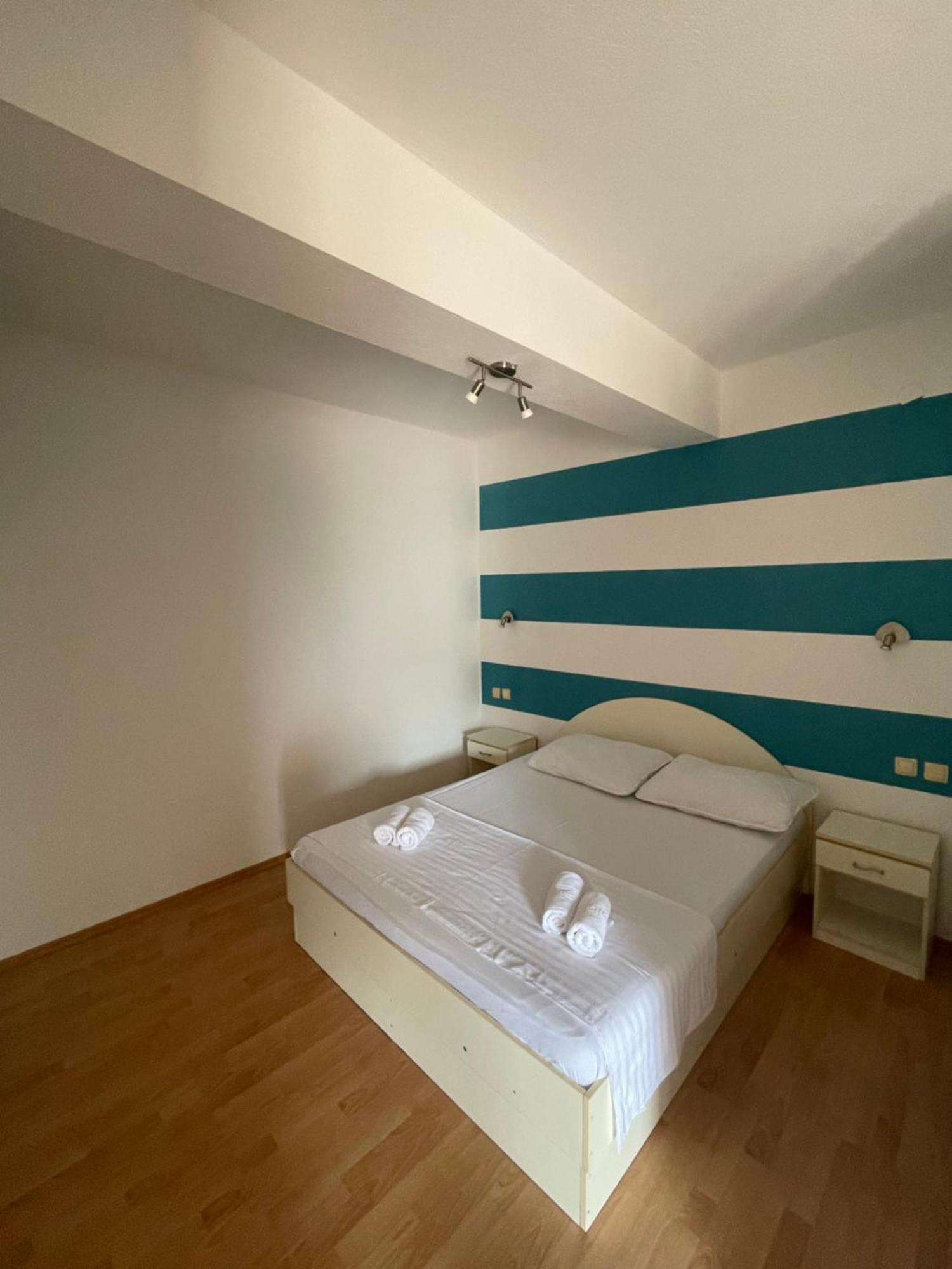 Apartments Belic With Pool เยลซา ภายนอก รูปภาพ